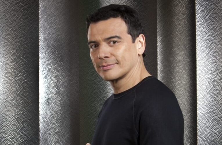 Carlos Mencia Net Worth 2021 – Here’s how much Mencia earns