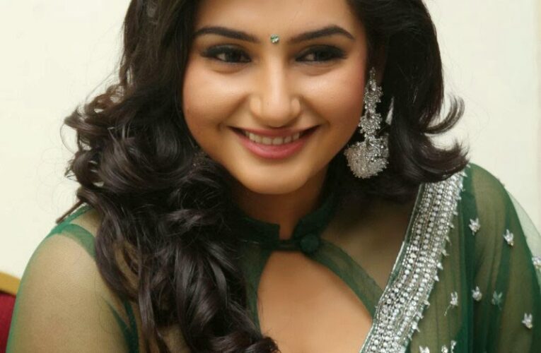 Ragini Dwivedi Indian film actress Wiki ,Bio, Profile, Unknown Facts